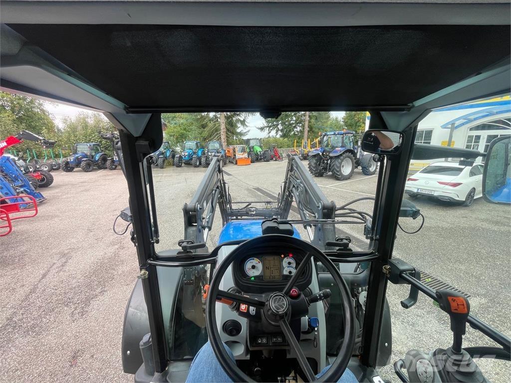 New Holland T4.85 トラクター