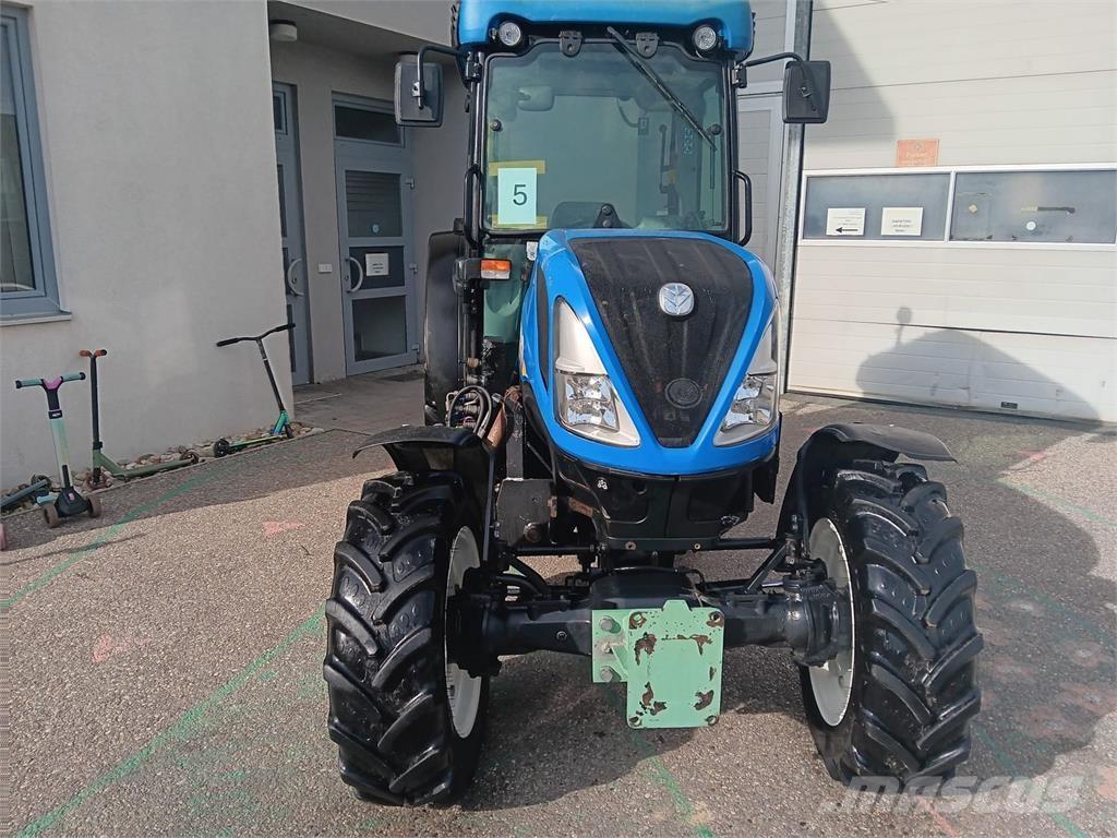 New Holland T4.90 F トラクター