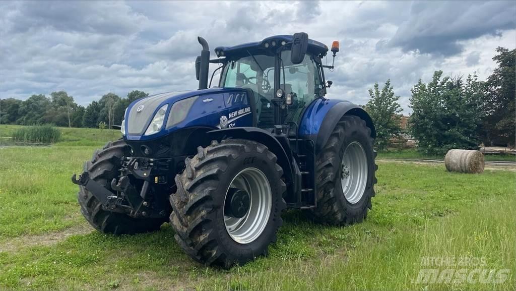 New Holland T7.315 トラクター