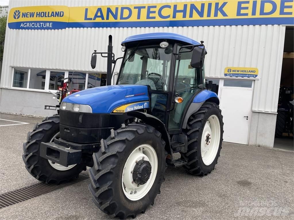 New Holland TD 5030 トラクター