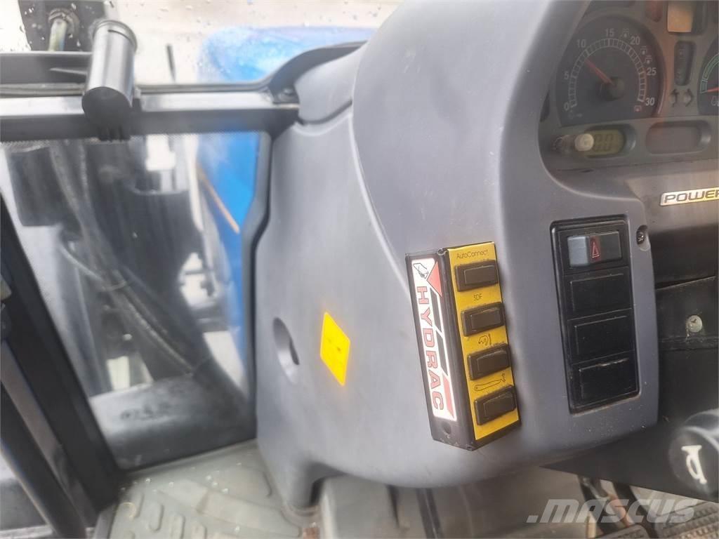 New Holland TL 70 トラクター