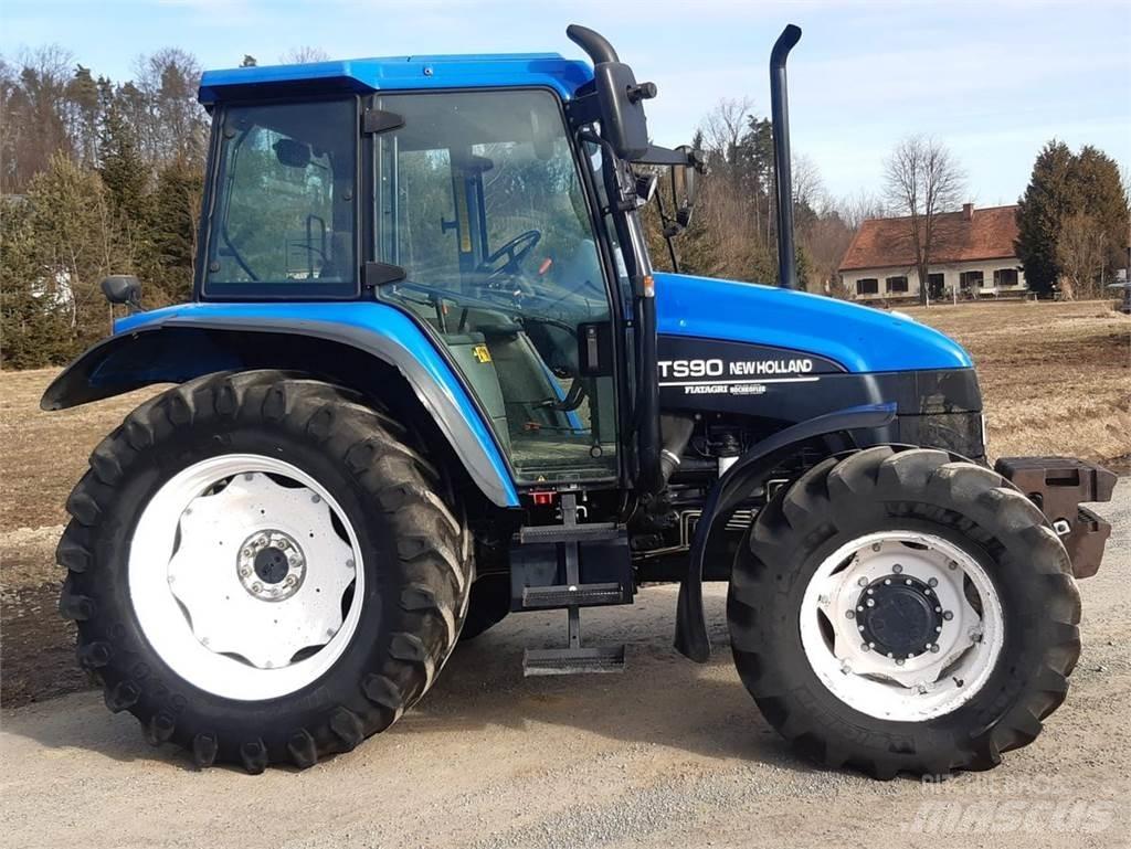 New Holland TS 90 トラクター