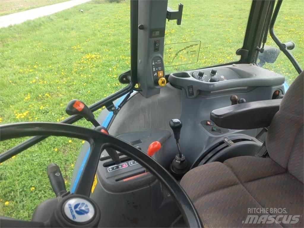 New Holland TS90 トラクター