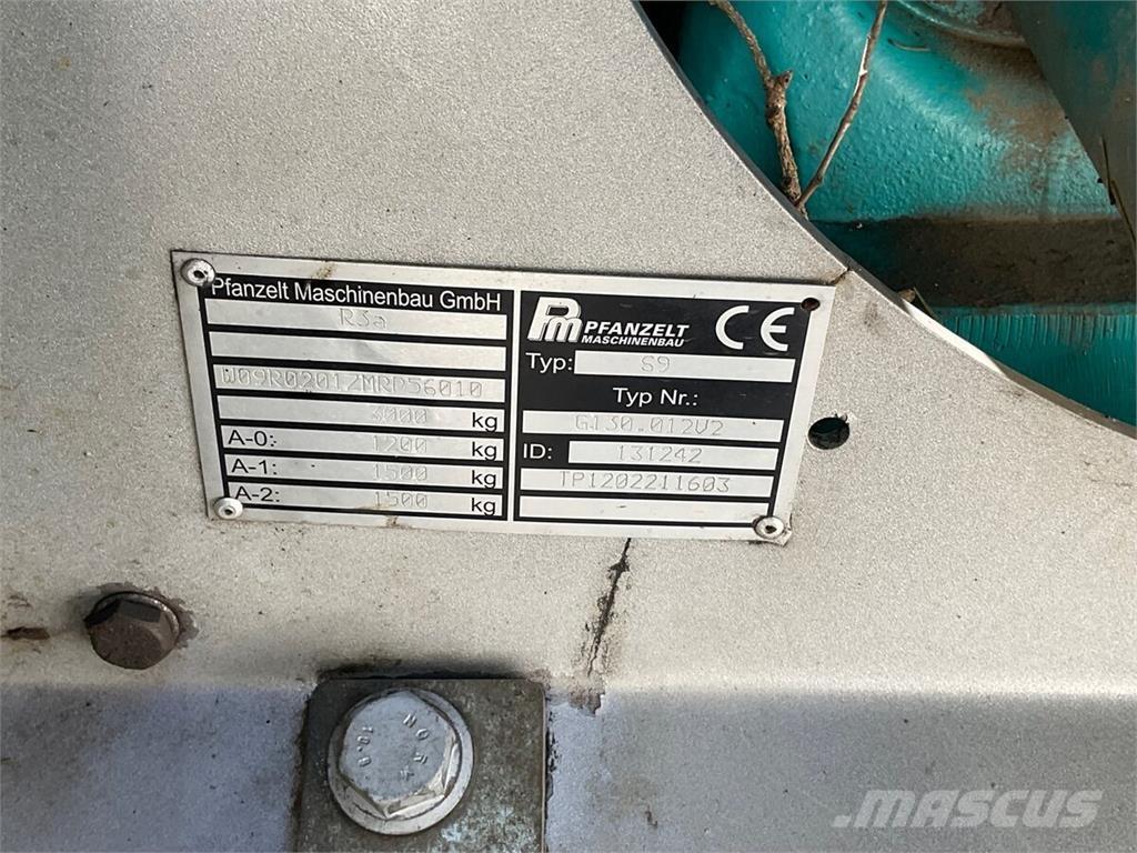 Pfanzelt S 9 / LK4267 林業トレーラー