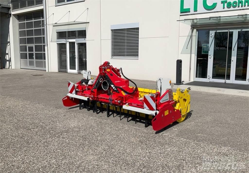 Pöttinger Lion 3040 ディスクハロー