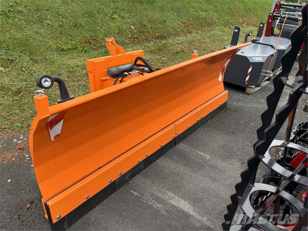  Schneeschild 2,8m スノーブレードとプラウ