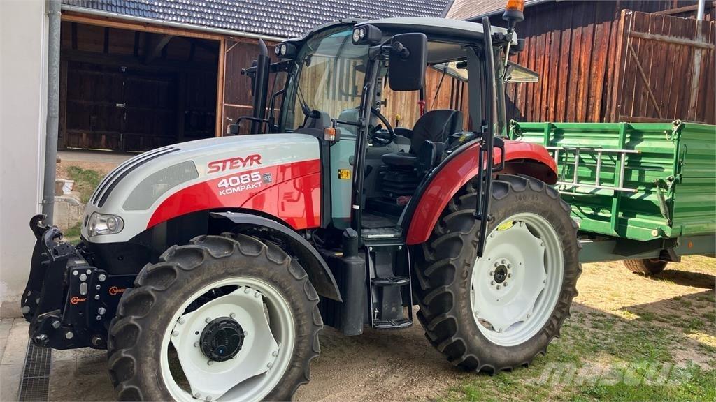 Steyr 4085 Kompakt トラクター