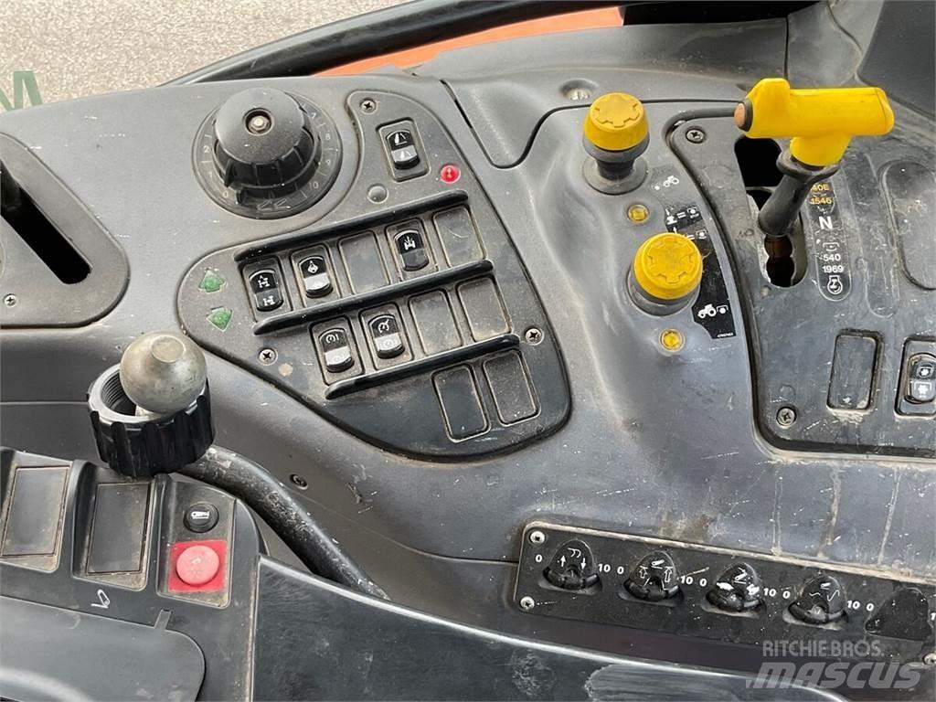 Steyr 4110 Profi トラクター