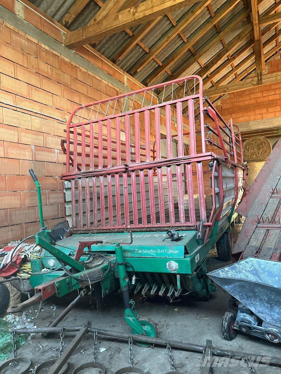 Steyr 8025 HAMSTER セルフローディングトレーラー