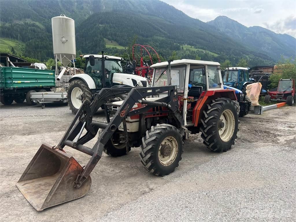 Steyr 8075 トラクター
