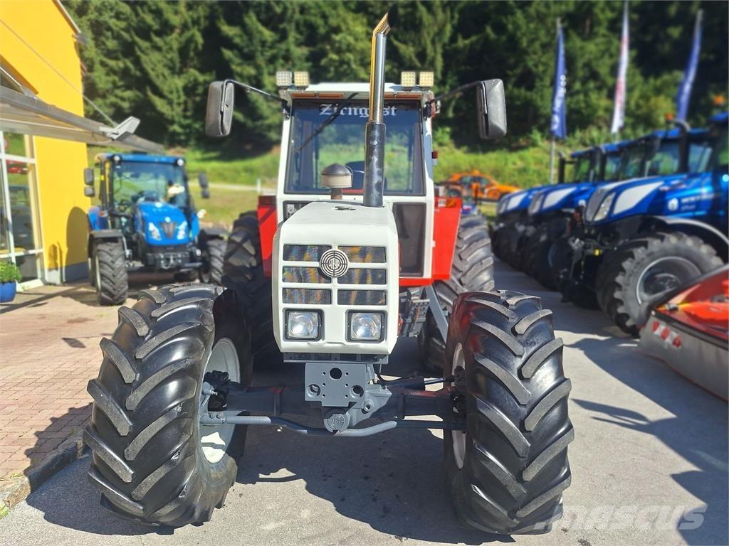 Steyr 8100 トラクター