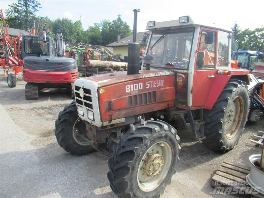Steyr 8100 A トラクター