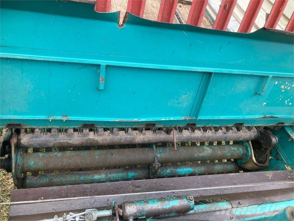 Steyr Hamster 803V セルフローディングトレーラー