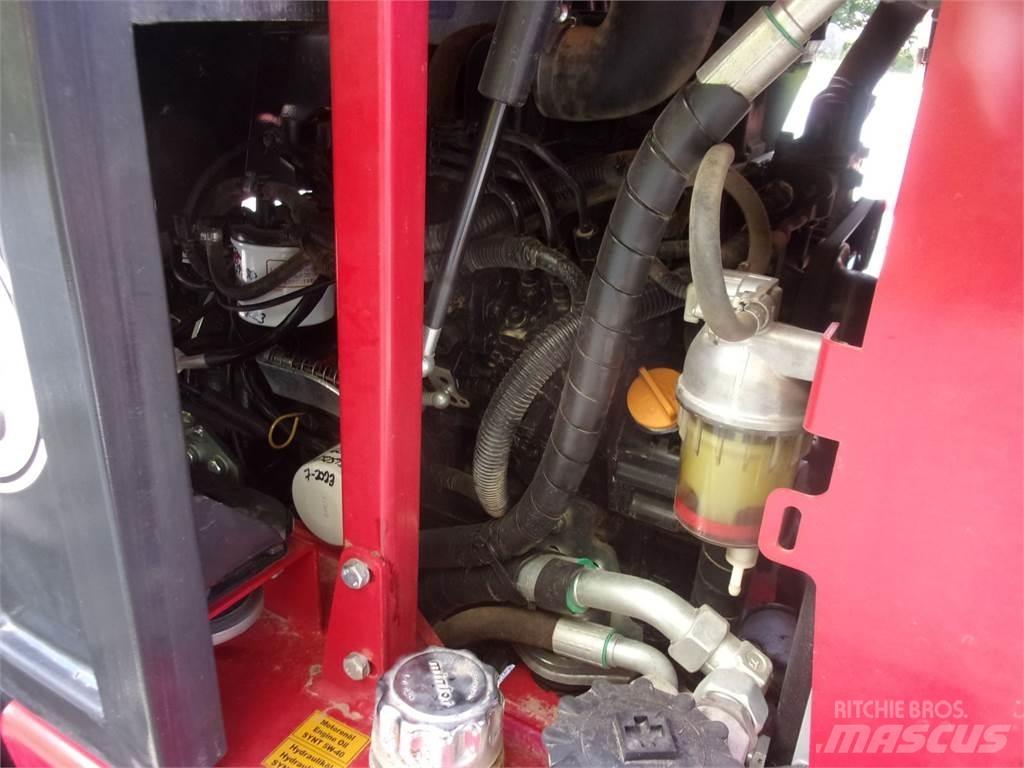 Thaler 3348 S フロントローダーとディガー