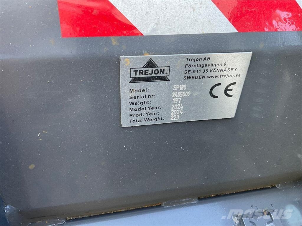 Trejon SP 180 その他道路と除雪の機械