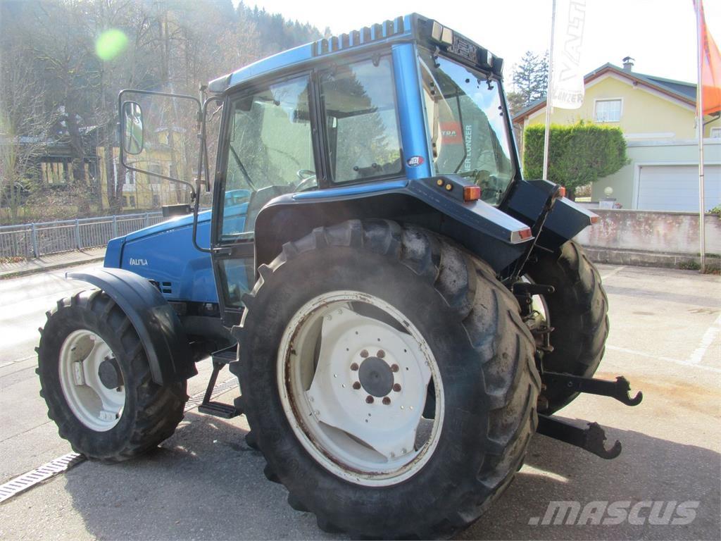 Valtra 6400 トラクター