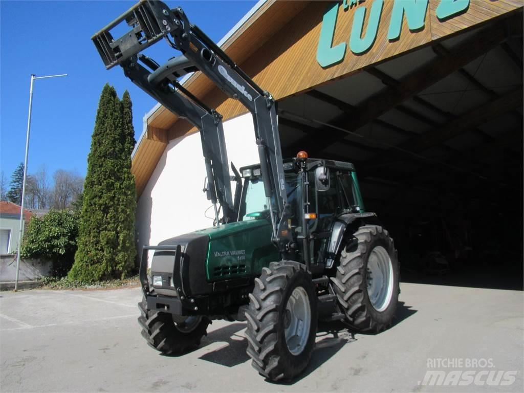 Valtra 6650 HiTech トラクター