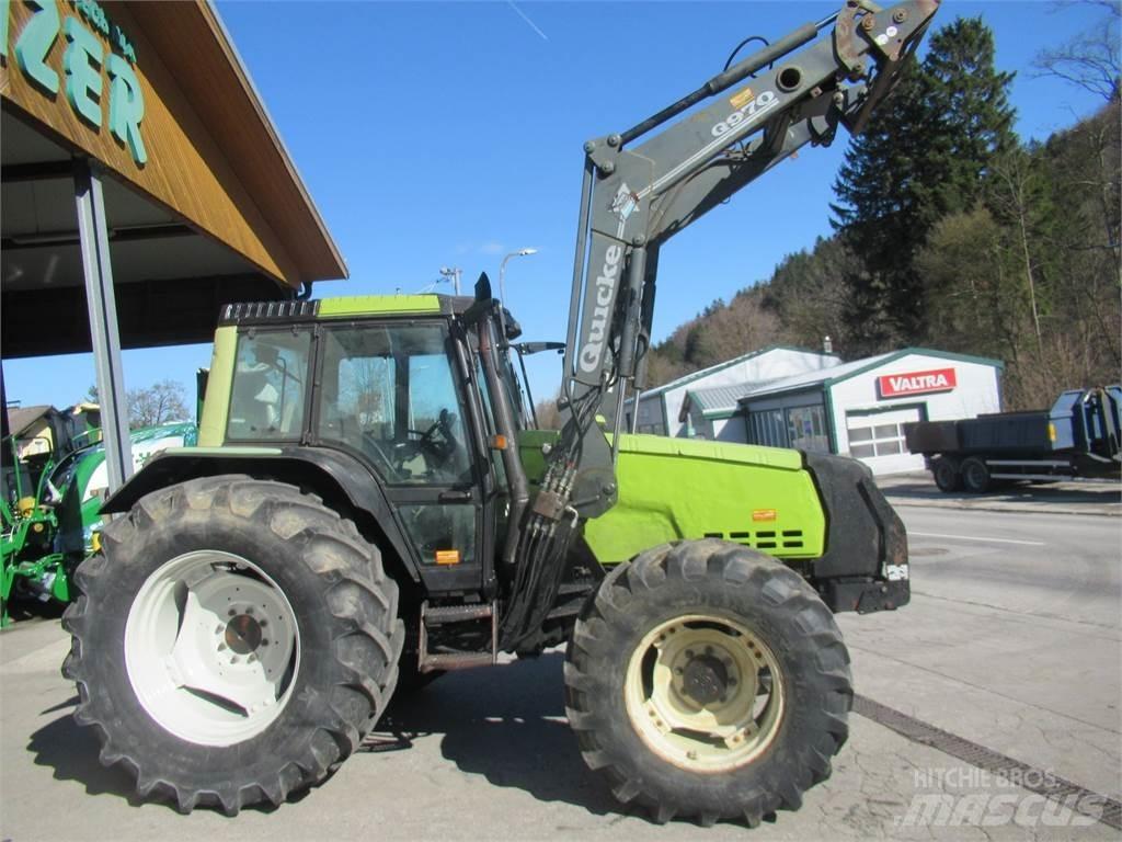 Valtra 8150 HiTech トラクター