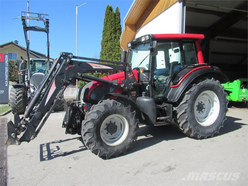 Valtra N 92 Hi Tech トラクター