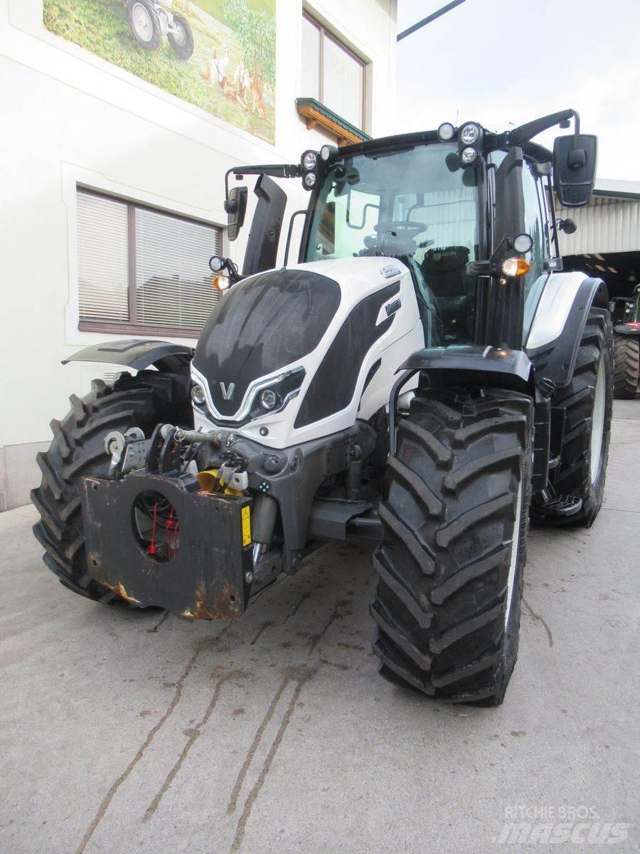 Valtra N175 Active トラクター