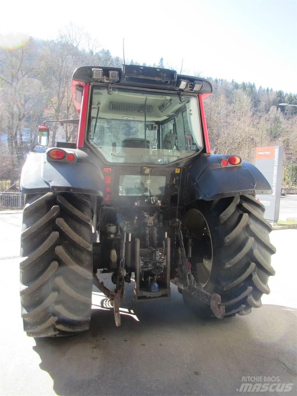 Valtra T 191 HiTech トラクター