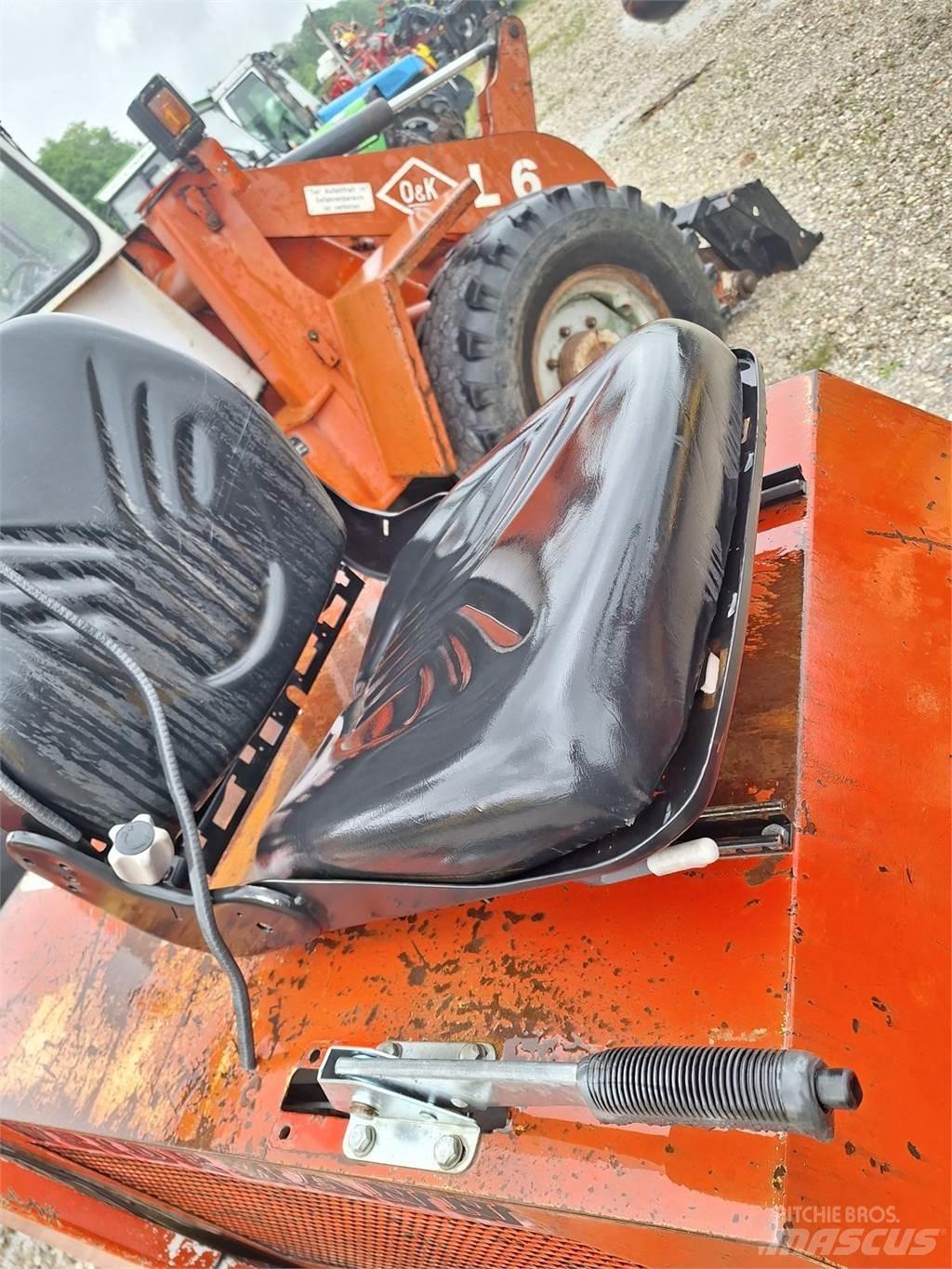 Weidemann  フロントローダーとディガー