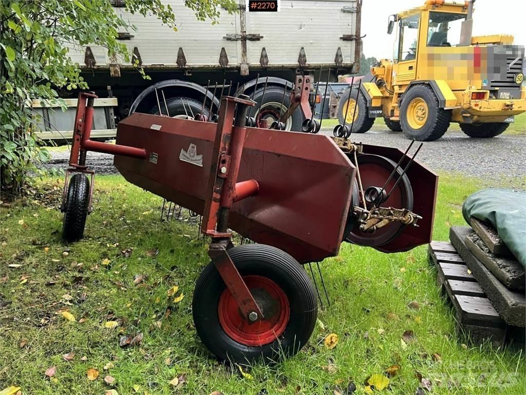 Akron Kombi 10 テッダー・テッダーレーキ
