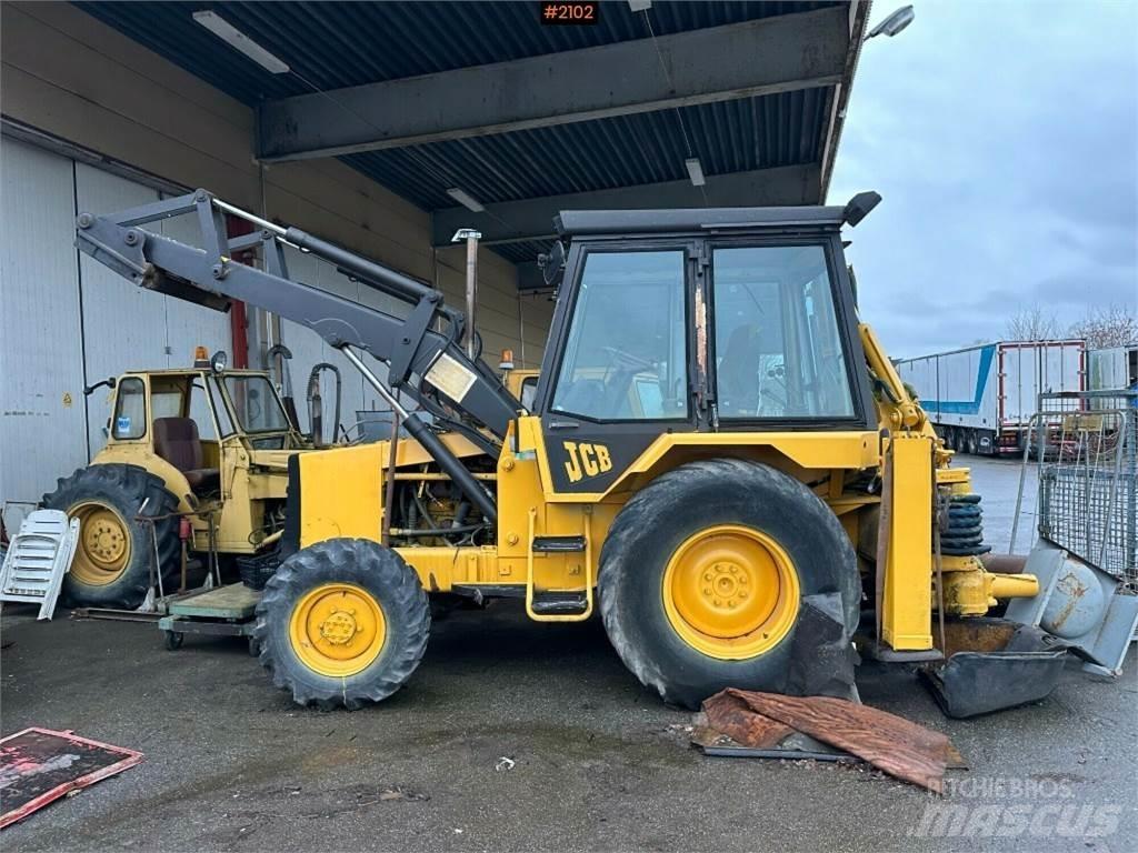 JCB 3D-4 トラクター
