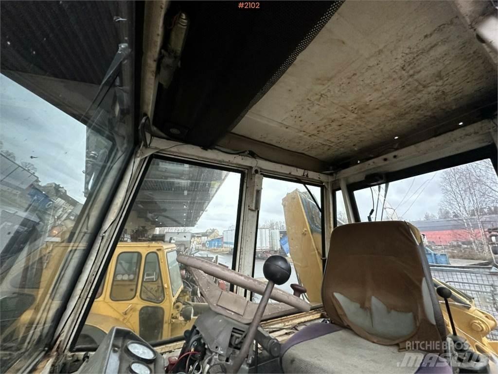 JCB 3D-4 トラクター