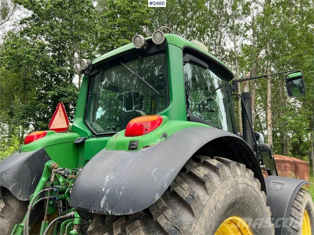 John Deere 6830 トラクター