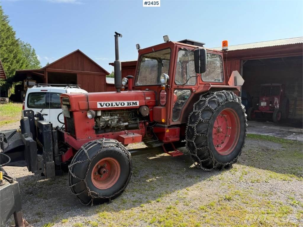 Volvo BM T 800 C トラクター