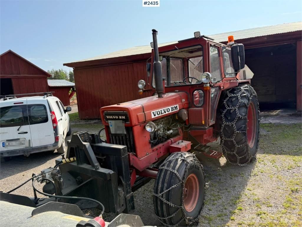 Volvo BM T 800 C トラクター