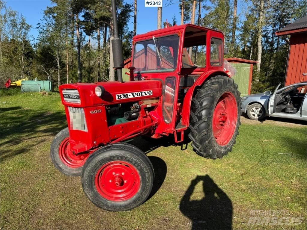 Volvo BM T600 トラクター