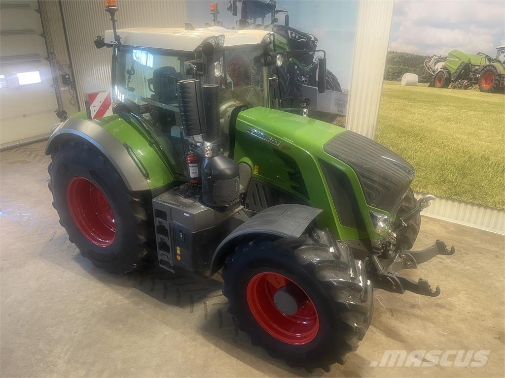 Fendt 828 トラクター