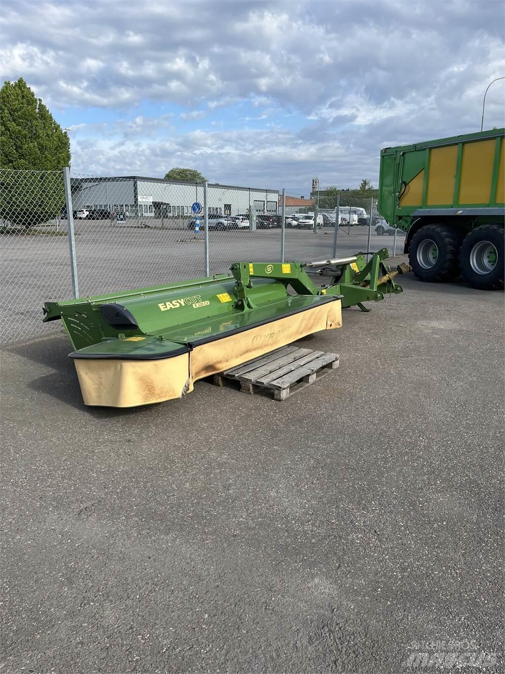 Krone 320 CV 芝刈り機