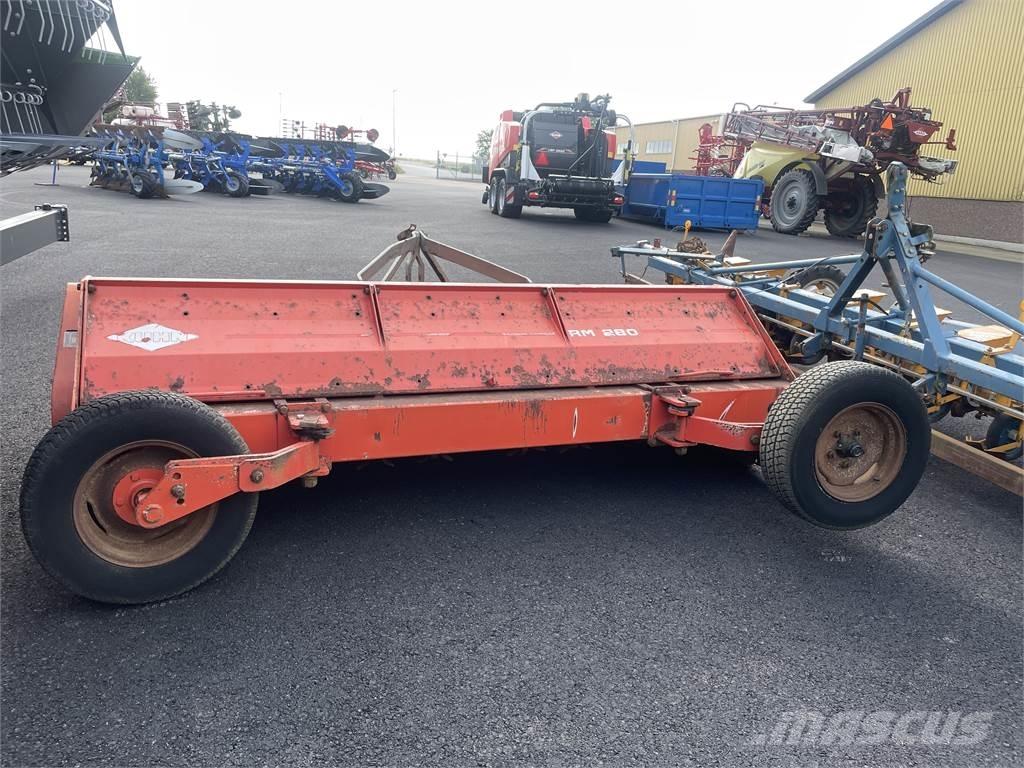 Kuhn BP28 その他飼料収穫設備