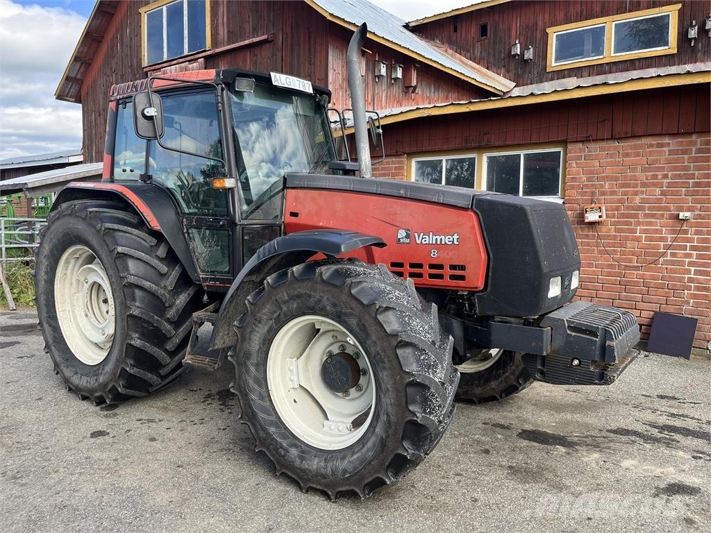 Valmet 8400 トラクター
