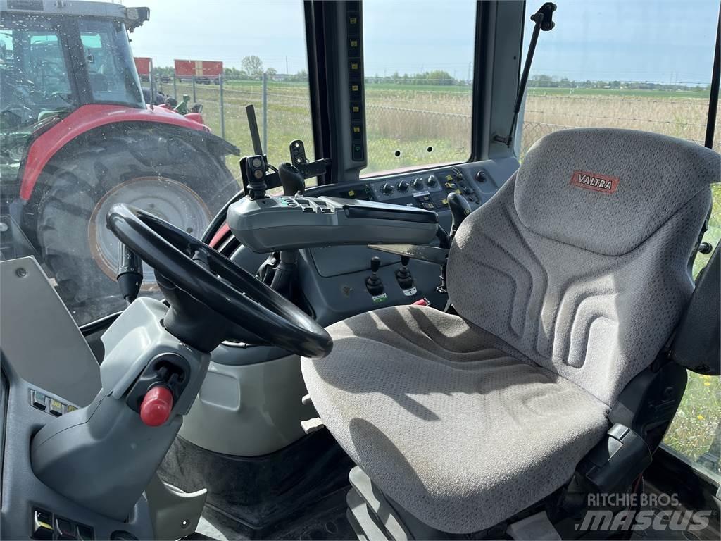 Valtra 190 トラクター