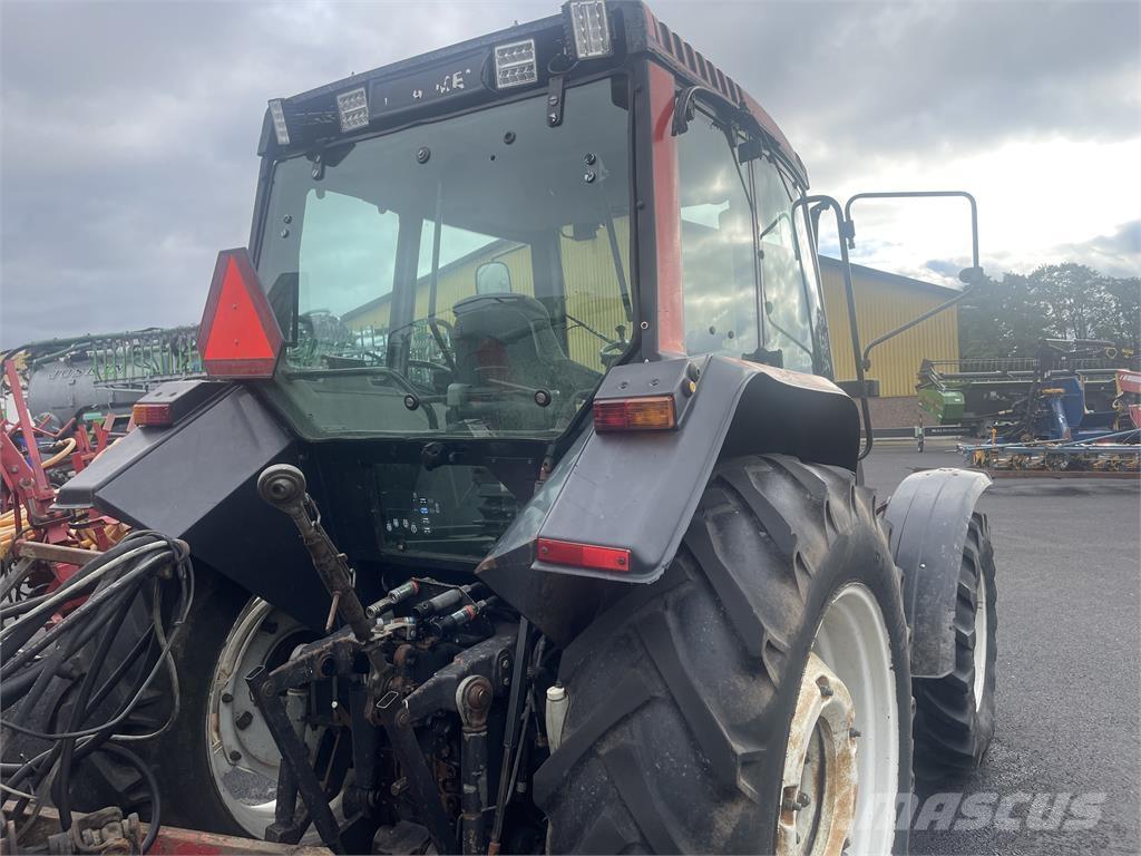 Valtra 6300 トラクター