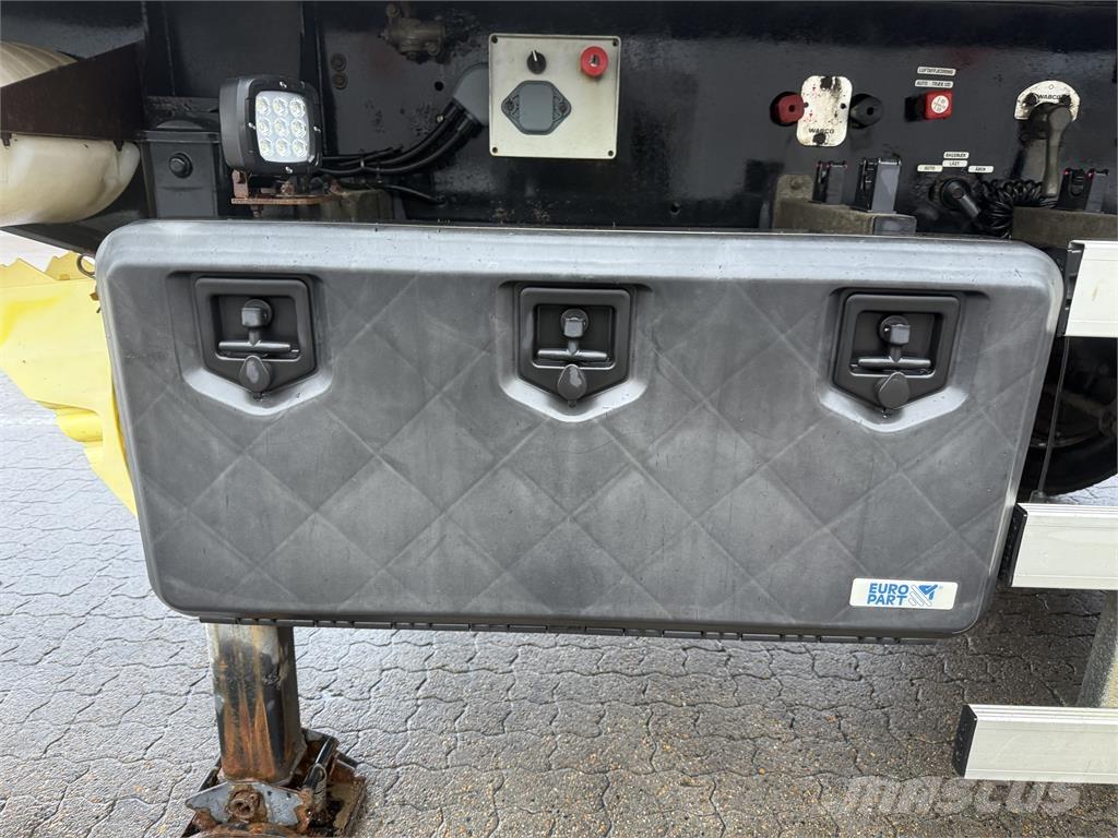  HK TIPPER 40 m³ ダンプセミトレーラー