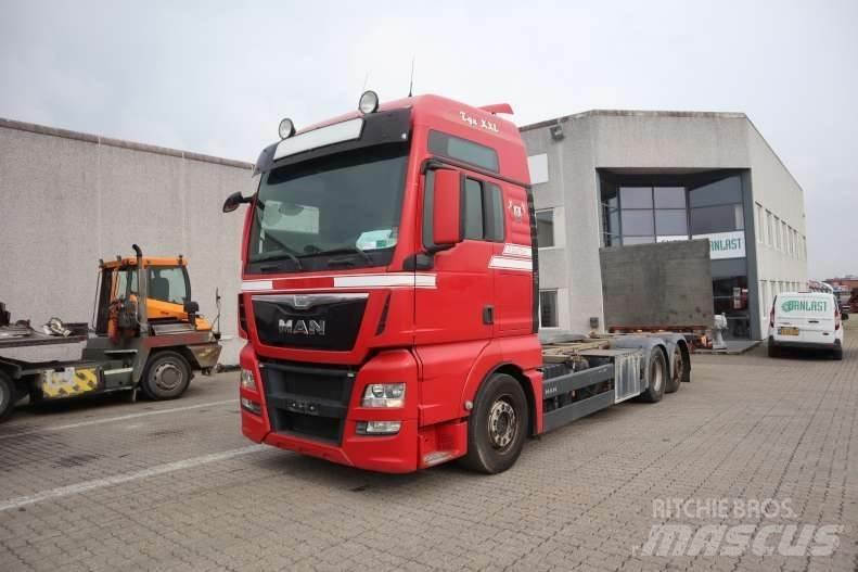 MAN TGX 26.440 EURO 6 コンテナ、海コン車