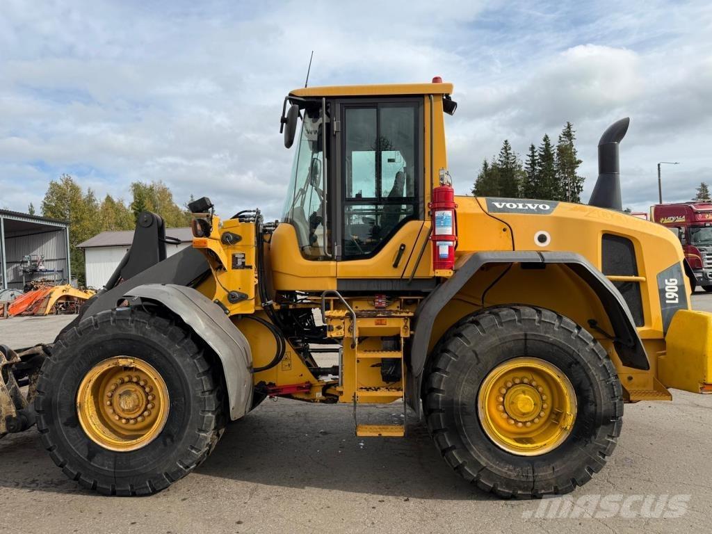 Volvo L90G ホイールローダー・タイヤショベル