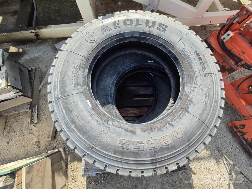 Aeolus ADR55 タイヤ、ホイル、リム