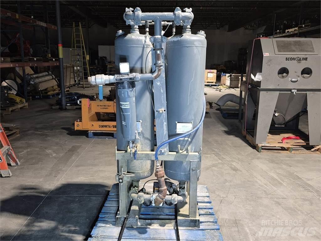 Atlas Copco CD140 圧縮空気ドライヤー