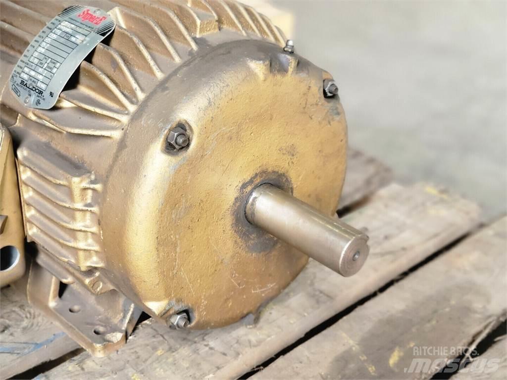 Baldor EM3774T-5 産業用エンジン