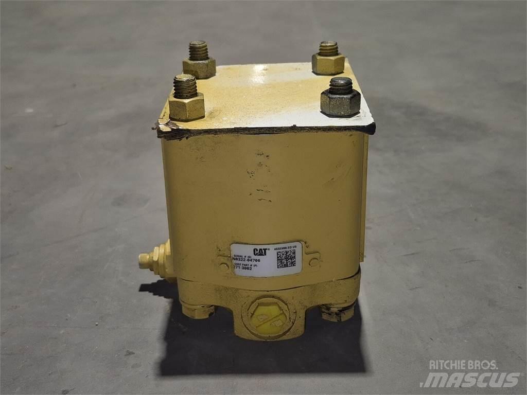 CAT 271-3002 ウォーターポンプ