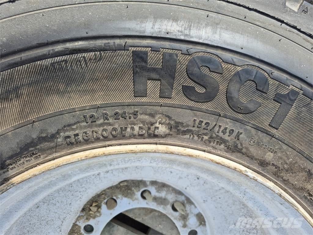 Continental HSC1 タイヤ、ホイル、リム