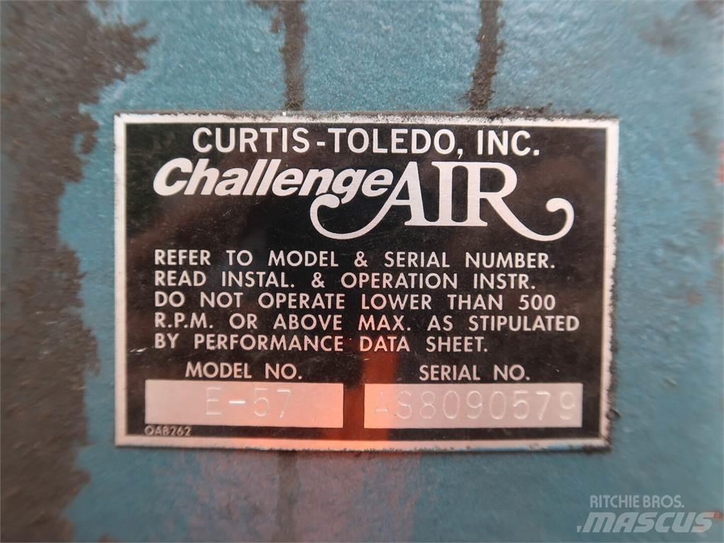 Curtis E-57 コンプレッサー
