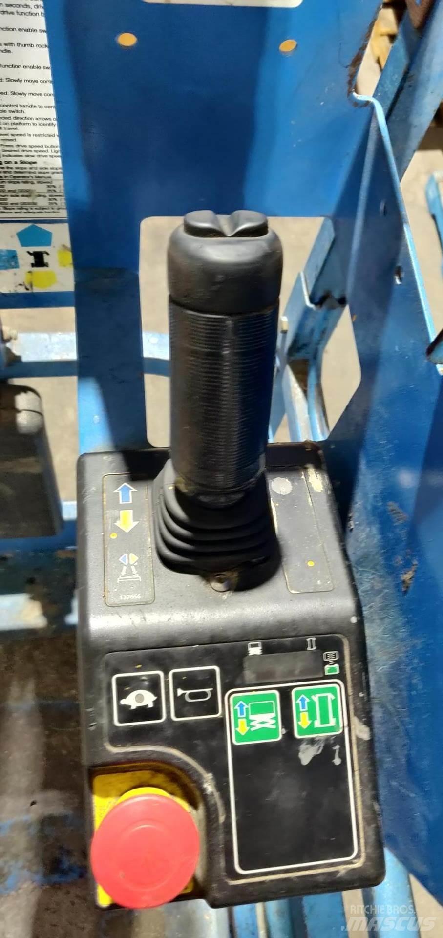 Genie GS-2632 シザースリフト
