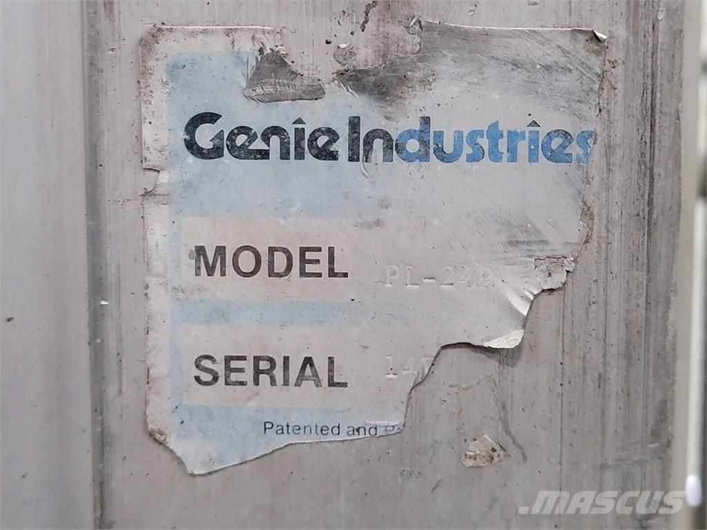 Genie PL-24P シザースリフト